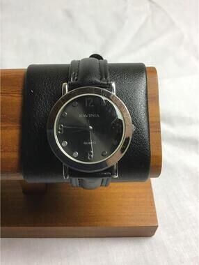 Ravinia Quartz Black Leather Strap Watch